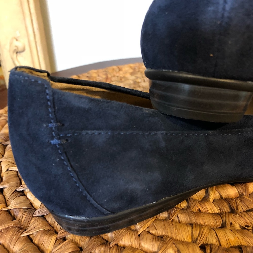 Navy Blue Naturalizer slip on Flats NIB .... soft - Picture 5 of 8